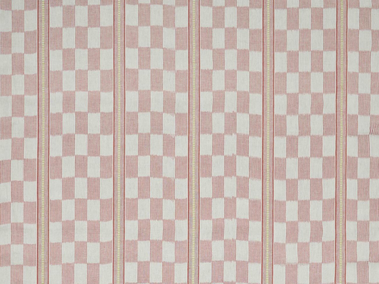 Ткань для штор Madras Stripe от Jim Thompson.